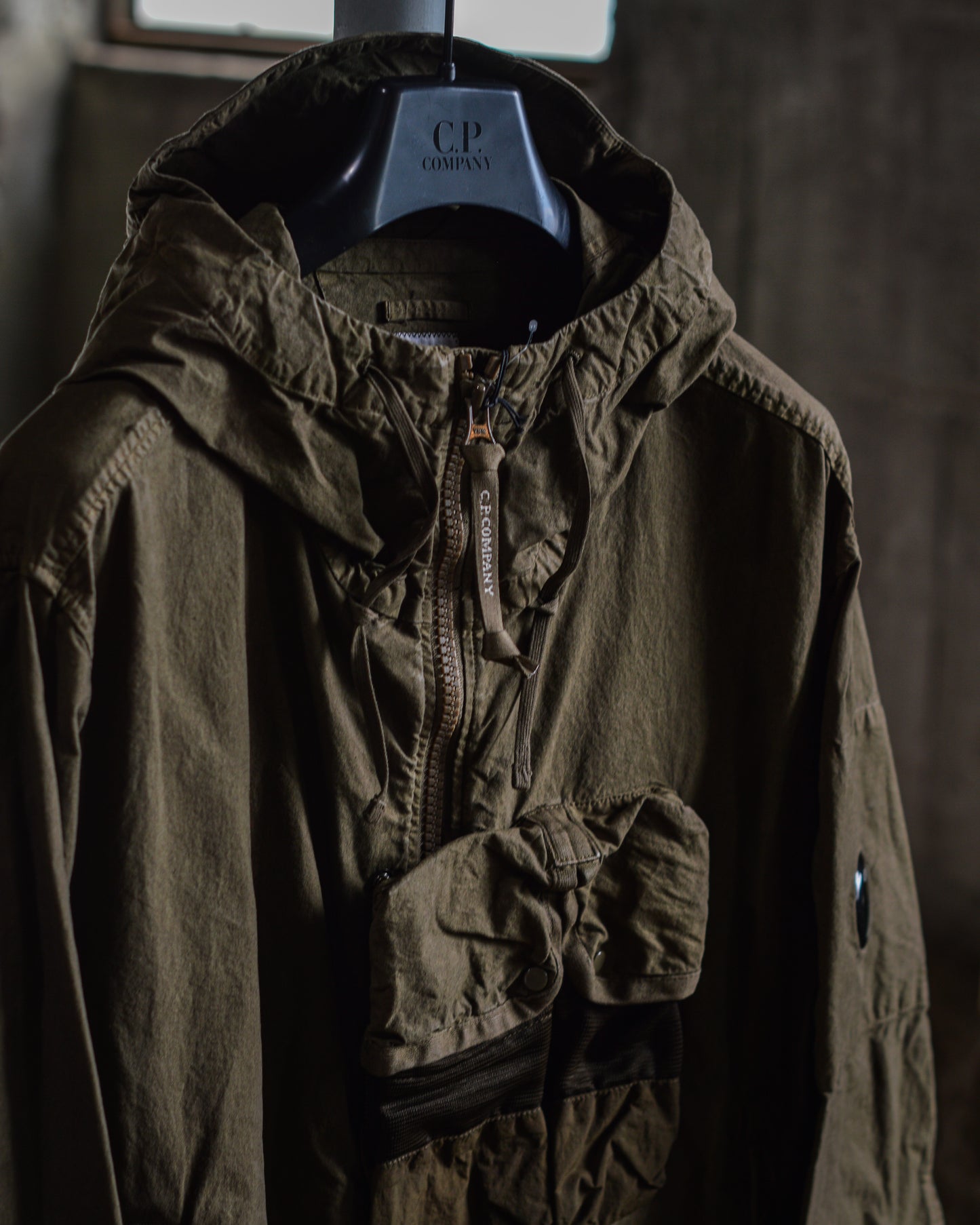 BA-TIC HOODED JACKET